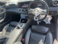 Mercedes-Benz E-Klasse W213 220d Limousine AMG Packet