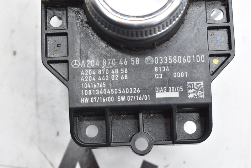 Mercedes C Klasse W204 Drehschalter Bedienfeld Navi Controller A2048704658 Bild 3