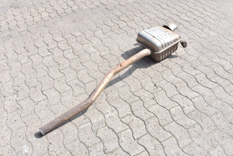Mercedes C Klasse W203  Auspuff Mitteltopf Endtopf A2034910800 Bild 3