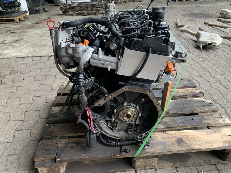 Mercedes C Klasse 200 CDI 136ps W204 646811 Laufleistung: 114112 Bild 5