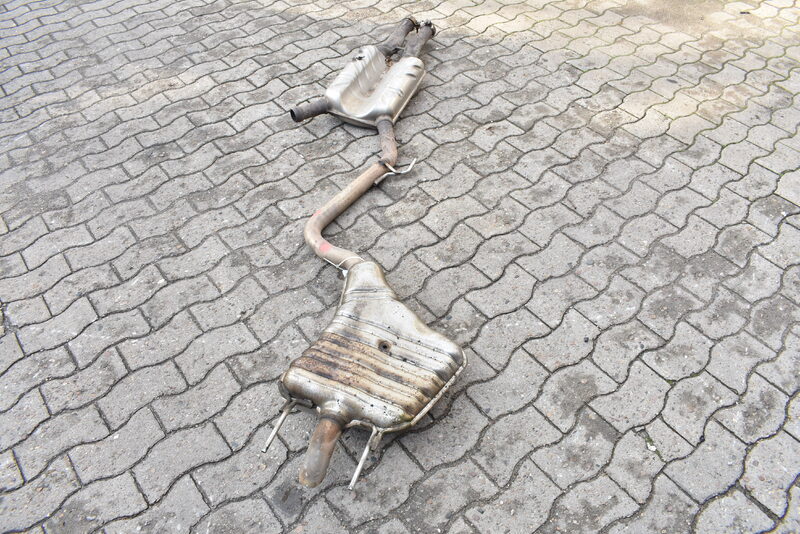 Mercedes S Klasse W221 Auspuff Mitteltopf Endtopf A2214913200 Bild 3