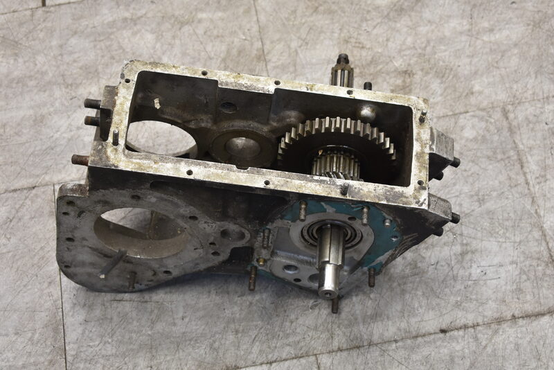 Land Rover Defender Zwischengetriebegehäuse 539787