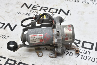 Mercedes E Klasse W212  Bremse Unterdruck Pumpe Unterdruckpumpe A0004302832