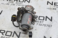Mercedes E Klasse W212  Bremse Unterdruck Pumpe Unterdruckpumpe A0004302832 Bild 5