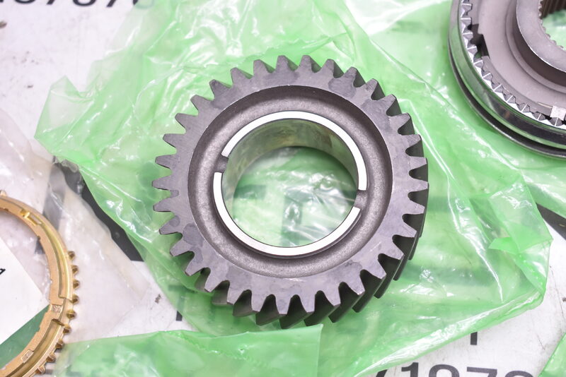 Orig. Land Rover Fünfter Gang/Rückwärtsgang Getriebe Set Kit Gear Kit  STC3377 Bild 3