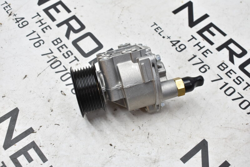 Land Rover LR90 130 Bremsvakuumpumpe LR014973 Bild 4