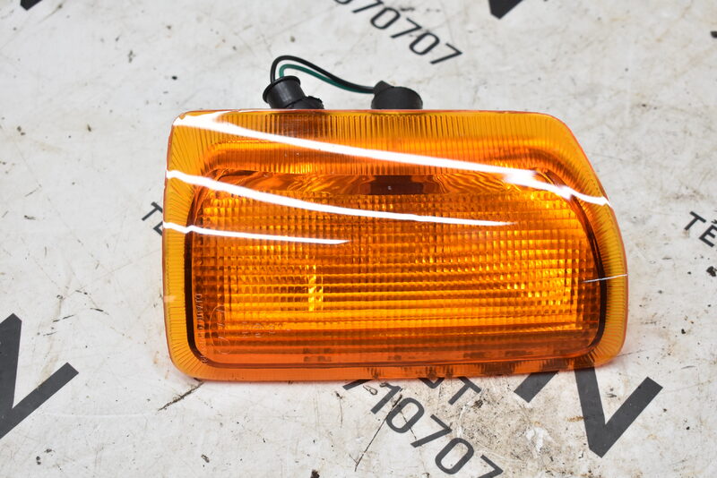 Blinker Vorne Rechts für Land Rover Discovery 1 PRC9306