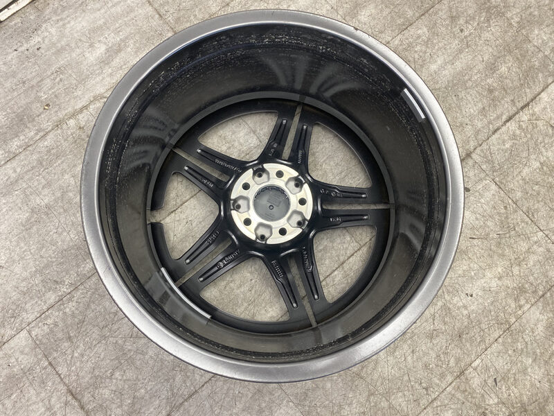 Mercedes AMG GT X209 20 Zoll 1 Stück AMG Alufelge Felge A2904010400 Bild 2
