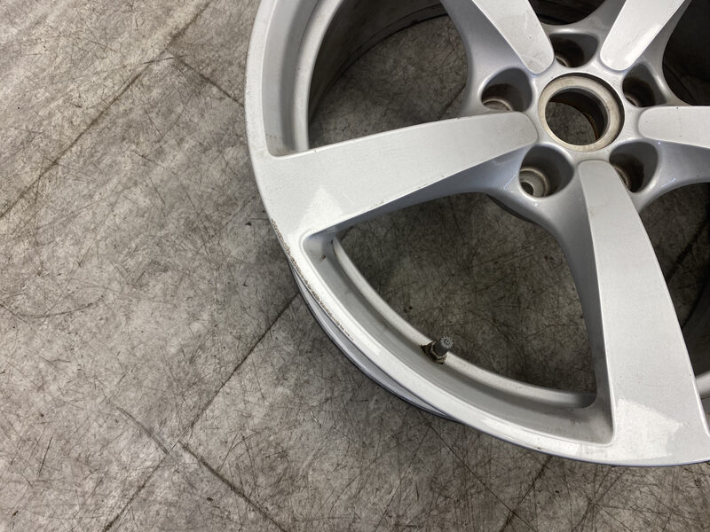 Porsche Macan 95B 18 Zoll 1 Stück Alufelge Felge Vorne 95B601025DA Bild 2