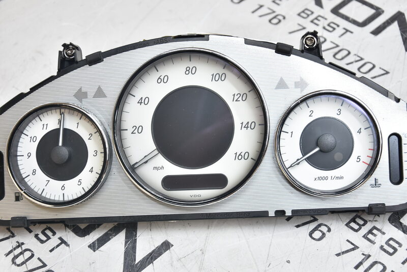 Mercedes CLS C219 W219 mph Tacho Kombiinstrument Instrumententafel A2195402347 Bild 2