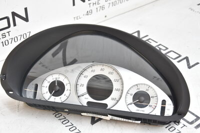 Mercedes CLK W209 C209 mph Tacho Kombiinstrument Instrumententafel A2095407048