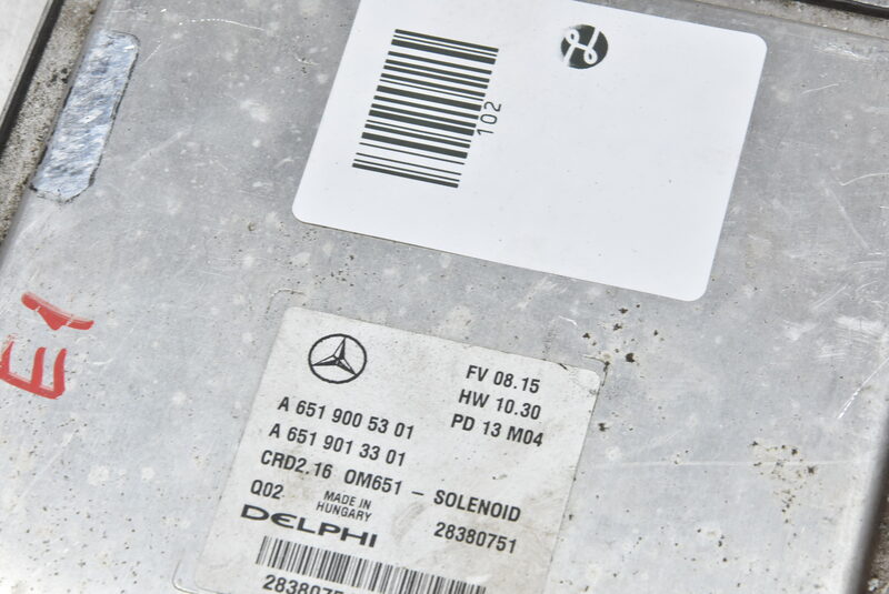 Mercedes-Benz E C 220 cdi W207 C207 W212 W204 Motorsteuergerät ECU A6519005301 Bild 2