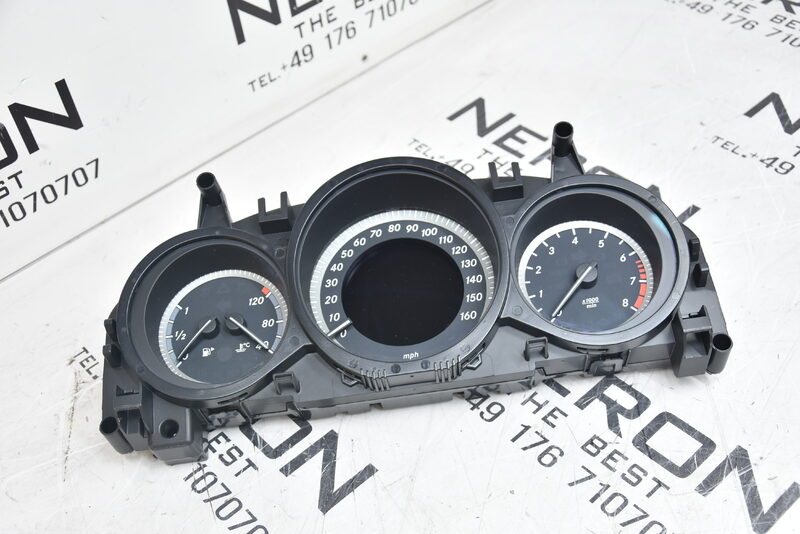 Mercedes C Klasse W204 mph Tacho Kombiinstrument Instrumententafel A2049004209