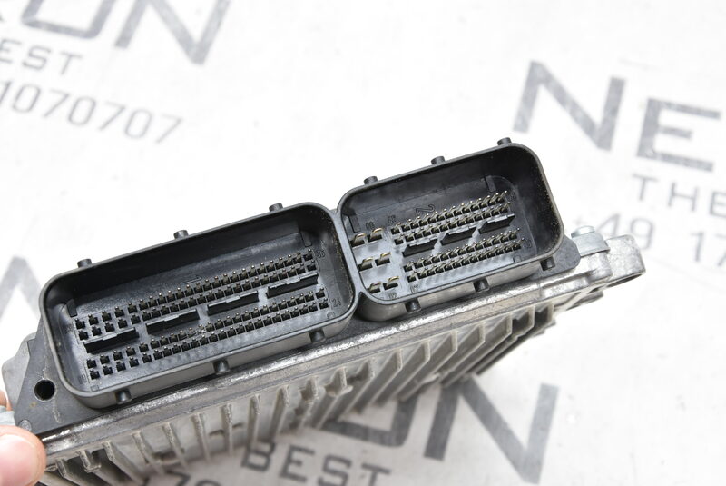 Mercedes-Benz CLK 320 CDI W209 C209  Motorsteuergerät ECU A6421501526 Bild 4
