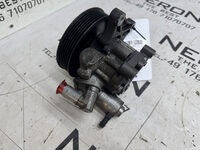 Mercedes C Klasse 250 W204 W212 Servopumpe Hydraulik Pumpe Lenkung A0064667501 Bild 2