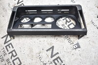 Armaturenbrett Uhr Einfassung Linkslenker für Land Rover Defender  YAF100090 Bild 1