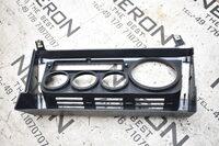 Armaturenbrett Uhr Einfassung Linkslenker für Land Rover Defender  YAF100090 Bild 3