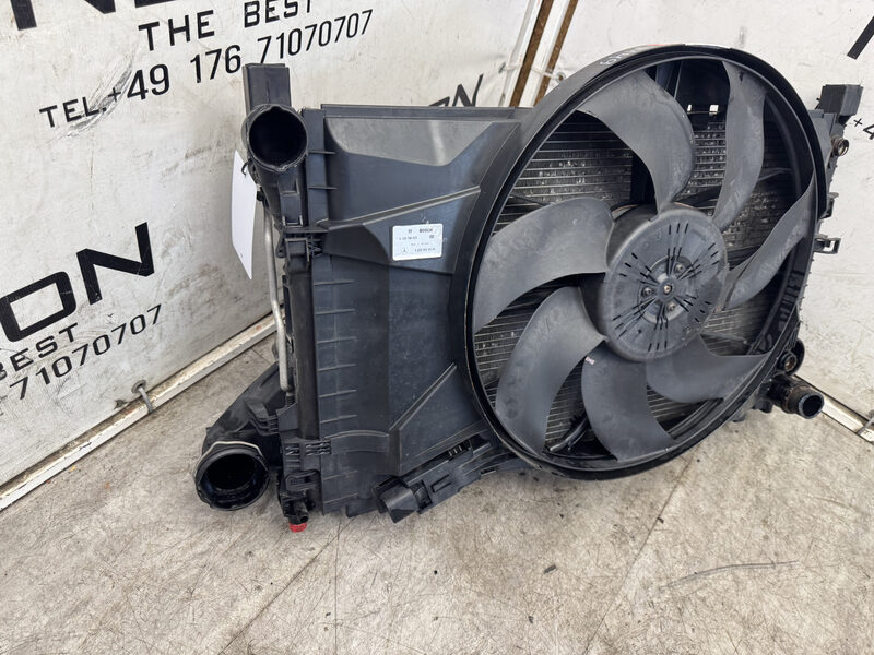 Mercedes SLK 200 R171  Kühler Paket Wasser Öl Klima Lüfter Bild 3