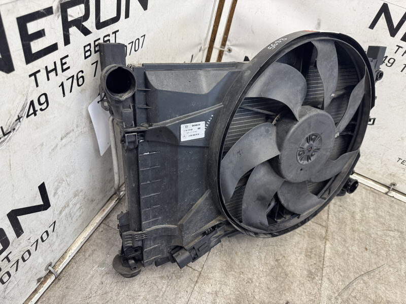 Mercedes SLK 350 R171 Kühler Paket Wasser Öl Klima Lüfter Bild 3
