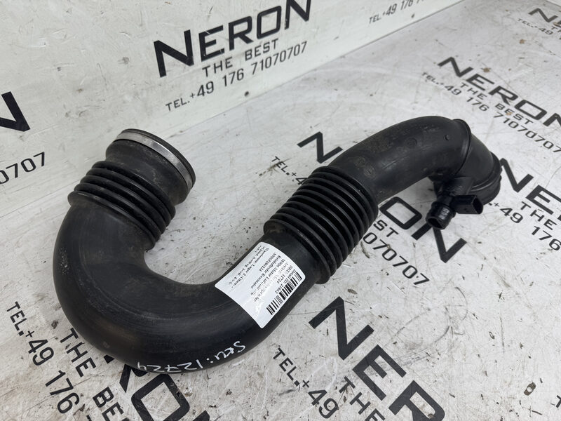 Mercedes Sprinter   W906  Motor Luftführung Reinluftrohr Resonator A9065280224 Bild 2