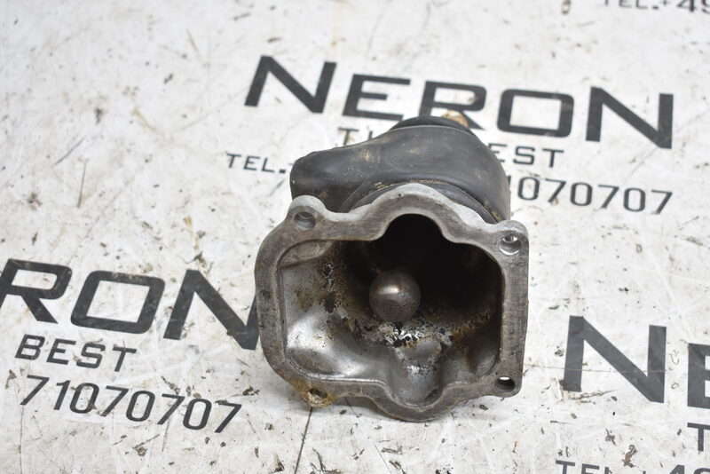 Land Rover LR90 130 Gehäuse Hauptschalthebel FRC7155 Bild 4