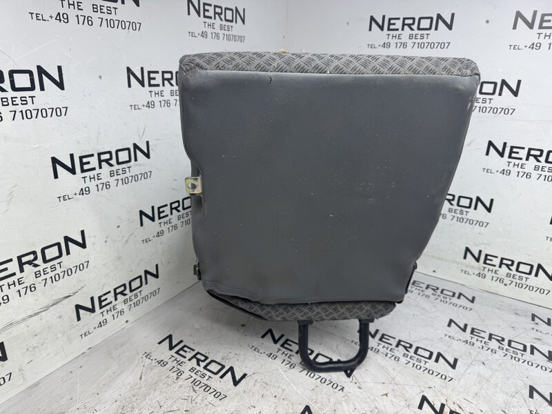 Land Rover LR110 Sitz Station Links 2. Reihe Stoff 1/3 HLD103660LOY Bild 5