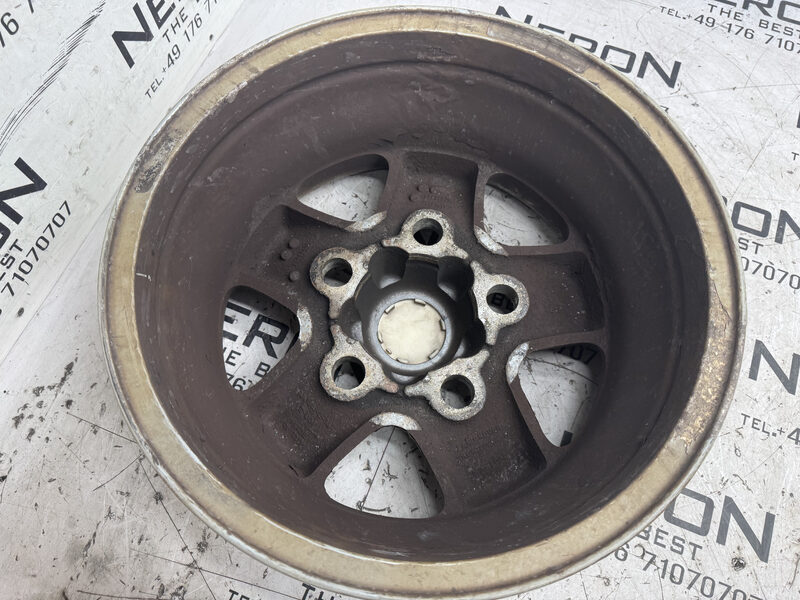 Land Rover LR90 Felge 7Jx16/2-33 Alu Shulptur V8/LR110 Boost LR023391 Bild 4