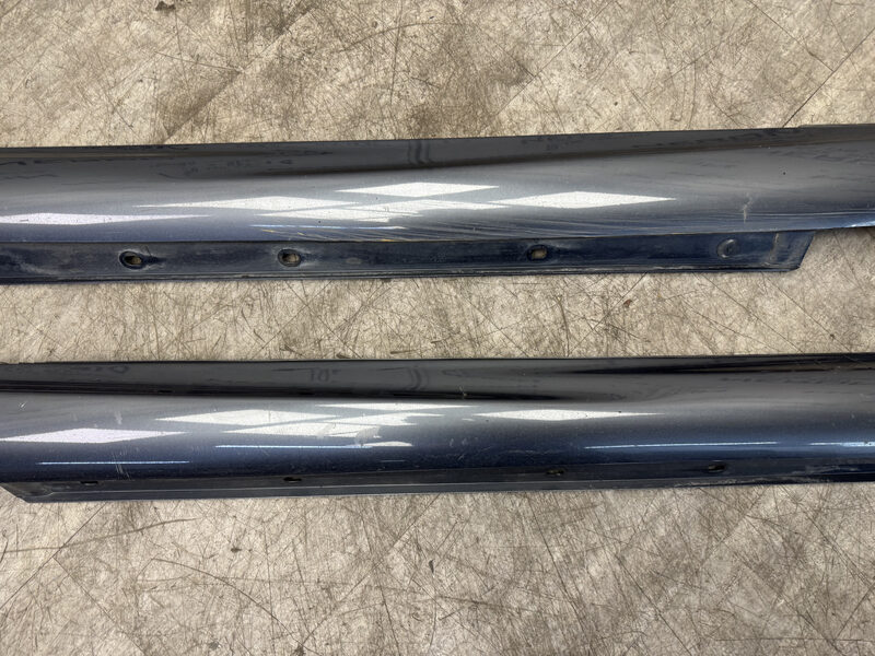 Mercedes CLK W209 AMG Seitenschweller 755 Tenorit Grau A2096980125 A2096980225 Bild 4