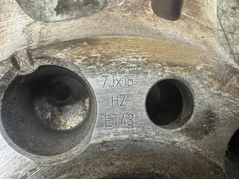 Mercedes C Klasse W204 16 Zoll Alufelgen Felgen A2044011102 Bild 8