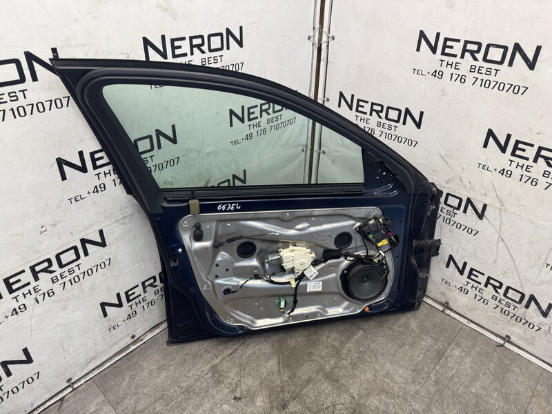 Mercedes C Klasse W204  Tür Vorne Links 890 Cavansit Blau Metalik Bild 4