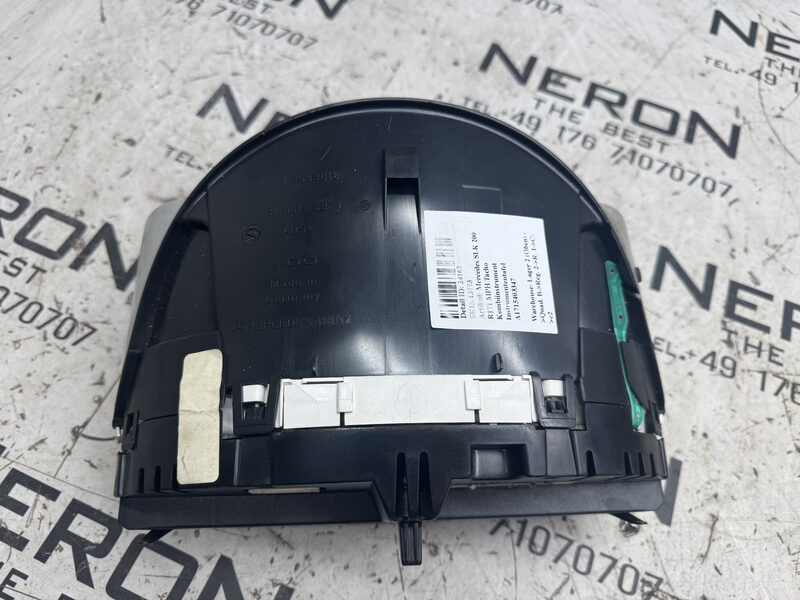 Mercedes SLK 200 R171 MPH Tacho Kombiinstrument Instrumententafel A1715403347 Bild 3