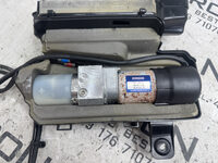 Mercedes E W211 Kombi Hydraulikpumpe für Heckklappe mit Zylinder A2118000848 Bild 3
