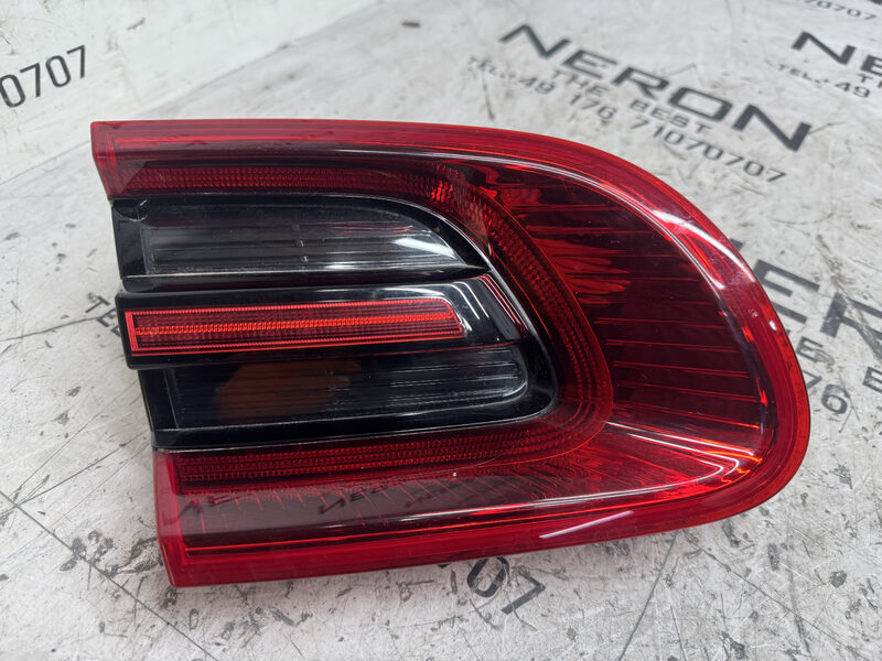 Porsche Macan 95B 2014-2018 USA LED Rück Brems Leuchte Links 95B945093A