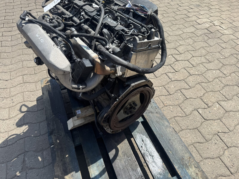 Mercedes E Klasse 320 CDI 197ps W210<br> Motorkode: 613 Bild 5