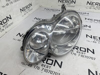 Mercedes CLK W209  Halogen Scheinwerfer Links A2098202761 Bild 1