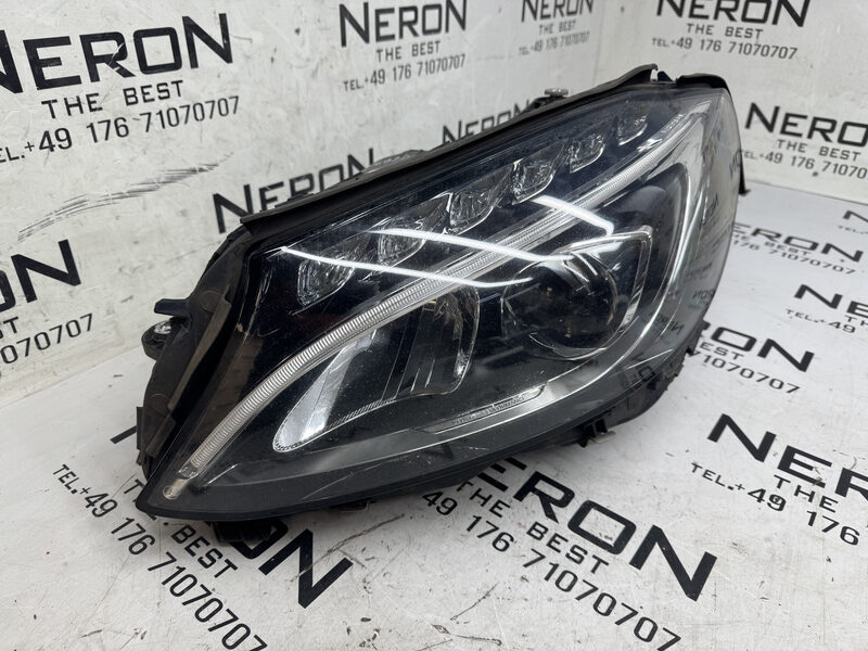 Mercedes C Klasse W205  LED Scheinwerfer Links A2059063903