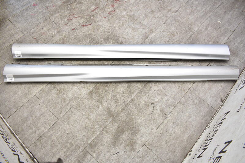 Mercedes CLK W209 AMG Seitenschweller 775 iridiumsilber A2096980125 A2096980225 Bild 2