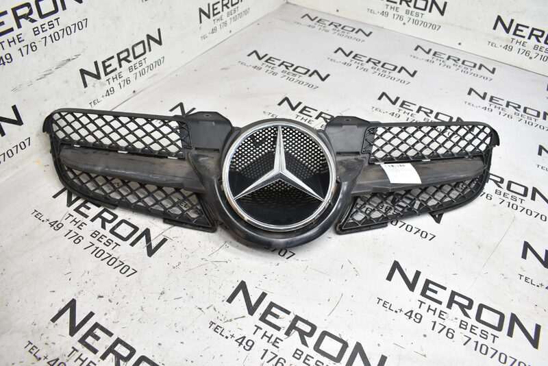 Mercedes SLK R171 Mopf Kühlergrill Front Grill A1718880260