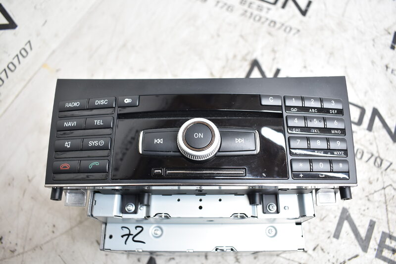 Mercedes-Benz E Coupe W207 W212 Navi Navigation Autoradio A2129063001 Bild 2