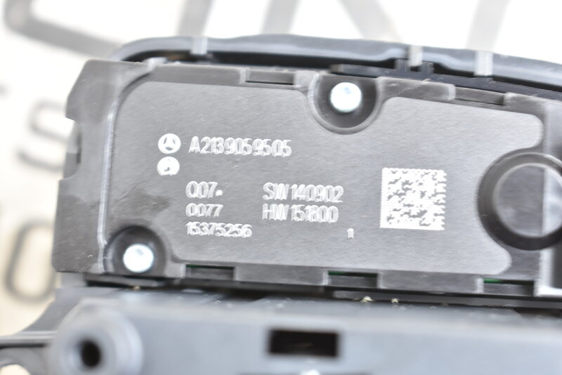 Mercedes-Benz E Klasse W213  Drehschalter Bedienfeld Navi Controller A2139005728 Bild 7