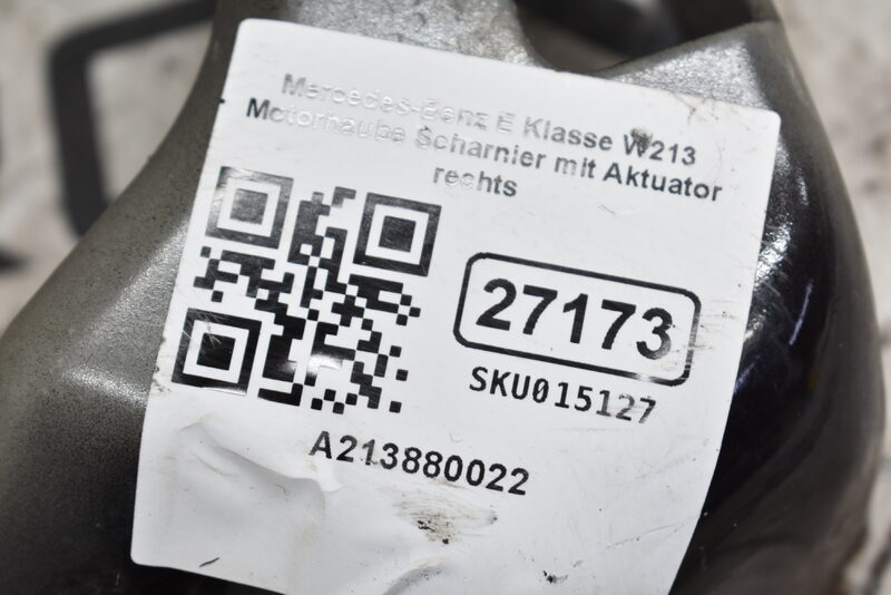 Mercedes-Benz E Klasse W213  Motorhaube Scharnier mit Aktuator rechts A2138800228 Bild 6
