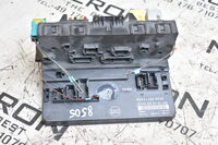 Mercedes-Benz Viano W639  Sicherungskasten Relais Box Steuergerät SAM Modul A6399005300 Bild 4