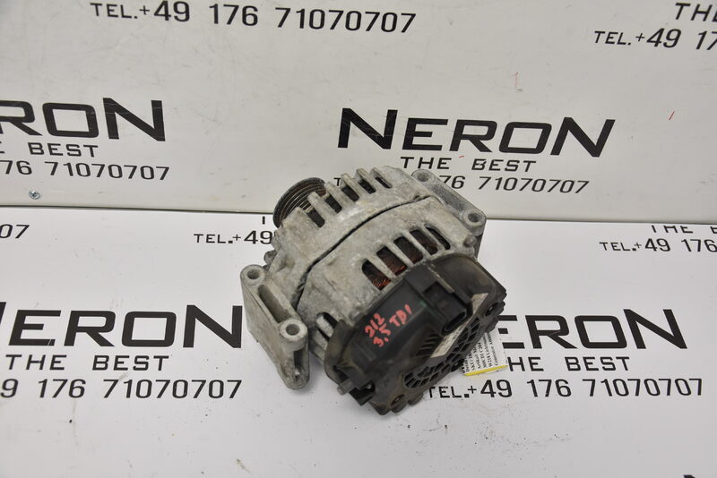 Mercedes E C CLS 300 350 CDI W212 W204 W207 W218 Lichtmaschine A0009067500