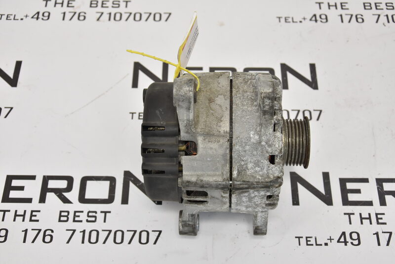 Mercedes E 300 CDI Hybrid S212 W212  Lichtmaschine Generator A0009062922