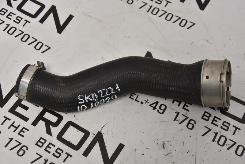 Porsche Cayenne 4.2 958 Ladeluftschlauch Druckschlauch Turboschlauch 7P5145994 Bild 2