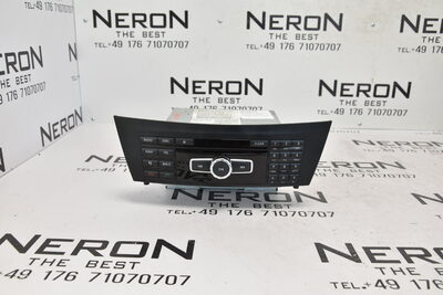Mercedes C Klasse W204 Navi Navigation Autoradio A2049001111