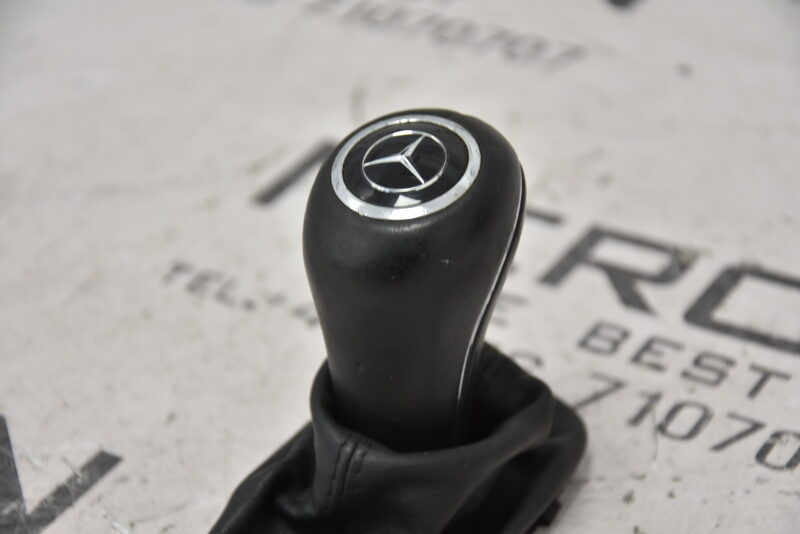 Mercedes C Klasse W203 W209 Schaltknauf Schalthebel Schaltmanschette A2032671811 Bild 3