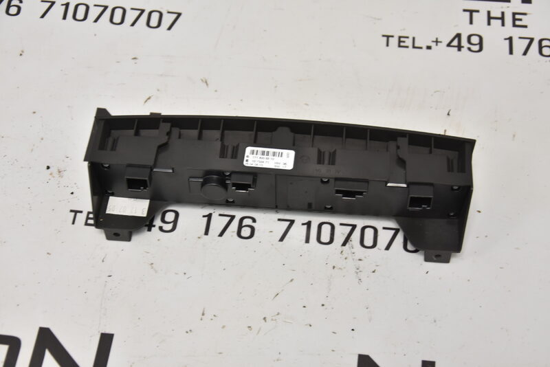 Mercedes SLK R171 Schalterleiste Schalterblock Bedienfeld A1718208210 Bild 4