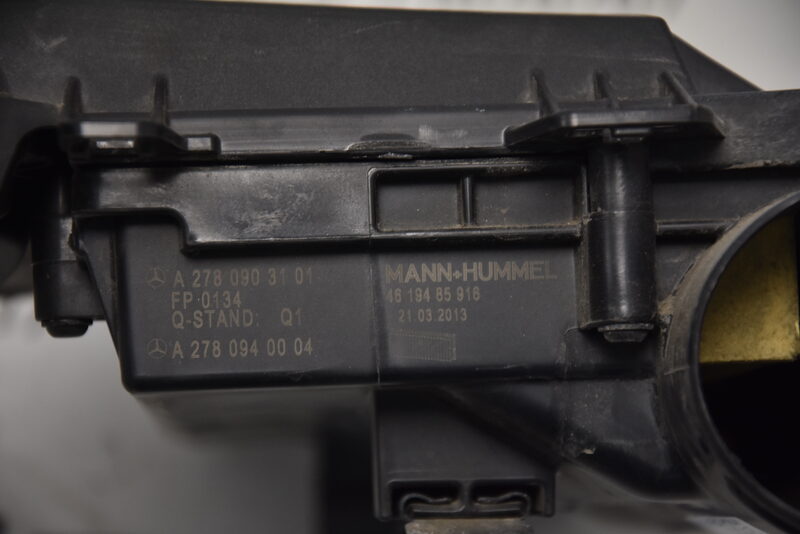 Mercedes GL 450 X166 Luftfilterkasten Luftfilter Deckel Links A2780903101 Bild 7
