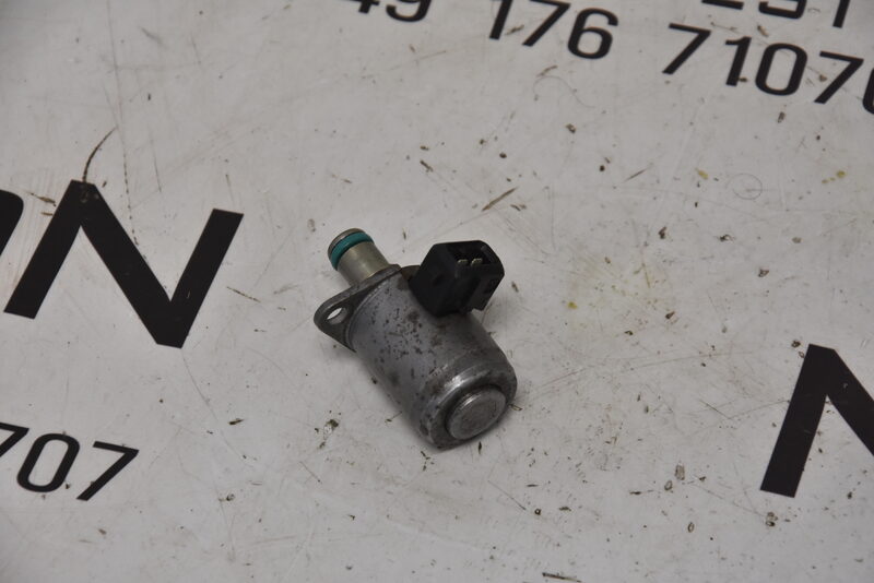 Mercedes W251 W164 W203 W209 W212 Lenkgetriebes Sensor Drucksensor A00010921004 Bild 2